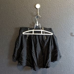 Vans black skater skirt